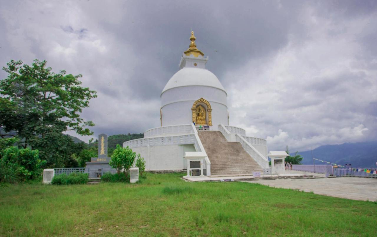 Grand Shivalaya Hotel And Restro Pokhara Exterior foto